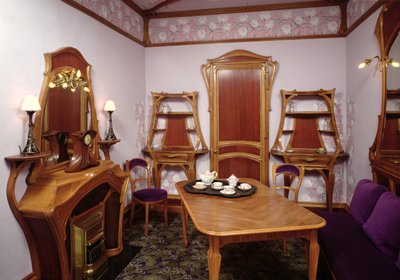 Ricostruzione di un salone del Cafe de Paris da Henri Sauvage